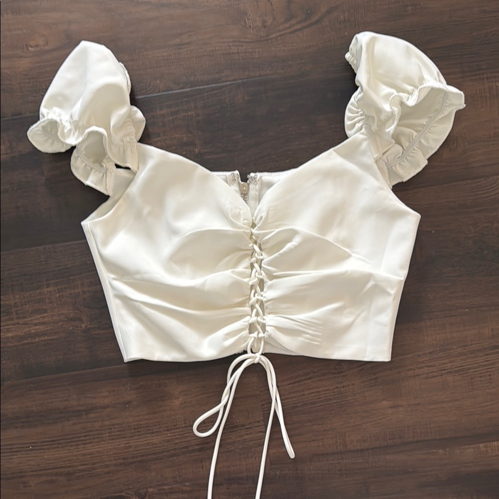 White Fox Boutique White Crop top